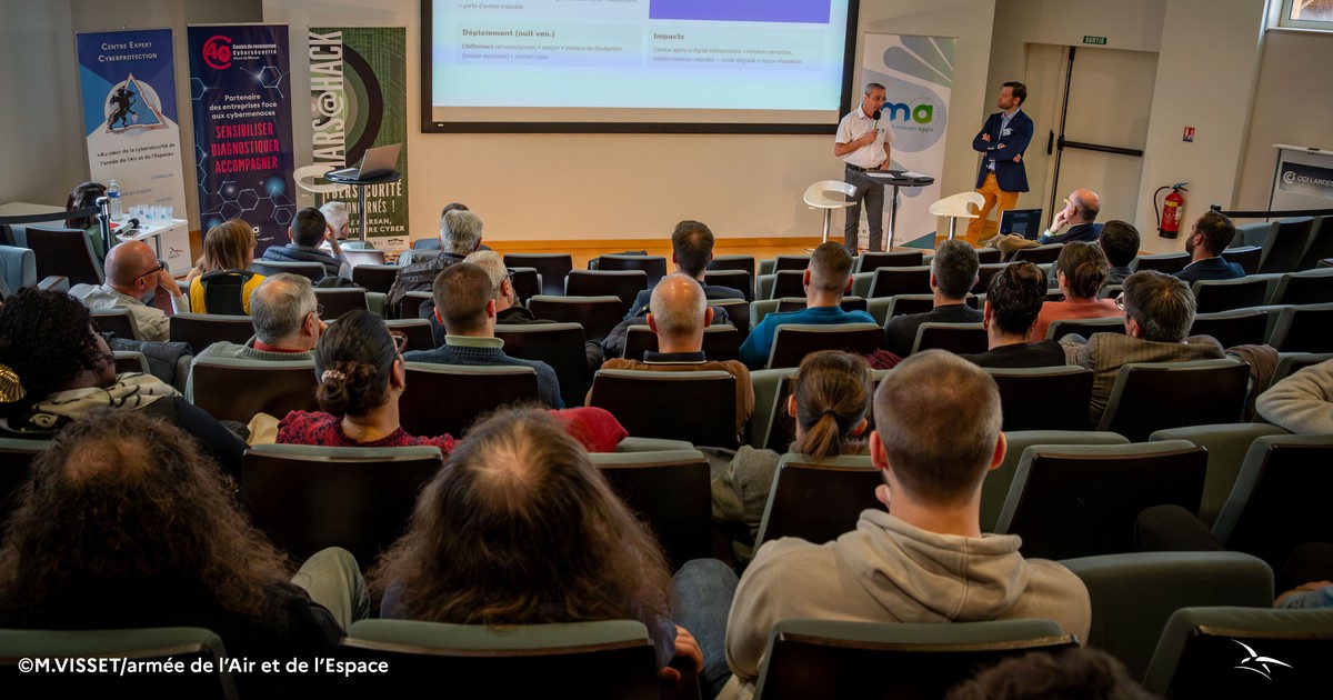 MarsaHack - Table ronde 2026 - organisé par l'ESIOC, le CFT et le COMCYBER au profit des écoles et entreprises de l'aglomeration de Mont de Marsan.