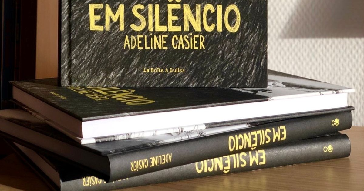 Em Silencio - Adeline Casier - La Boîte à Bulles