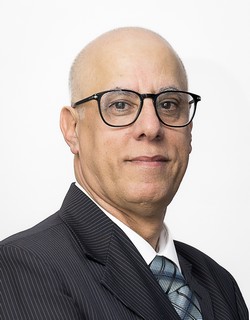 Portrait de Abderrack Abou El Fadel, conseiller au Maire de Mont de Marsan