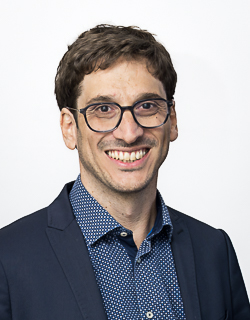 Portrait Mathieu Ara, Rassembler Tout Mont2